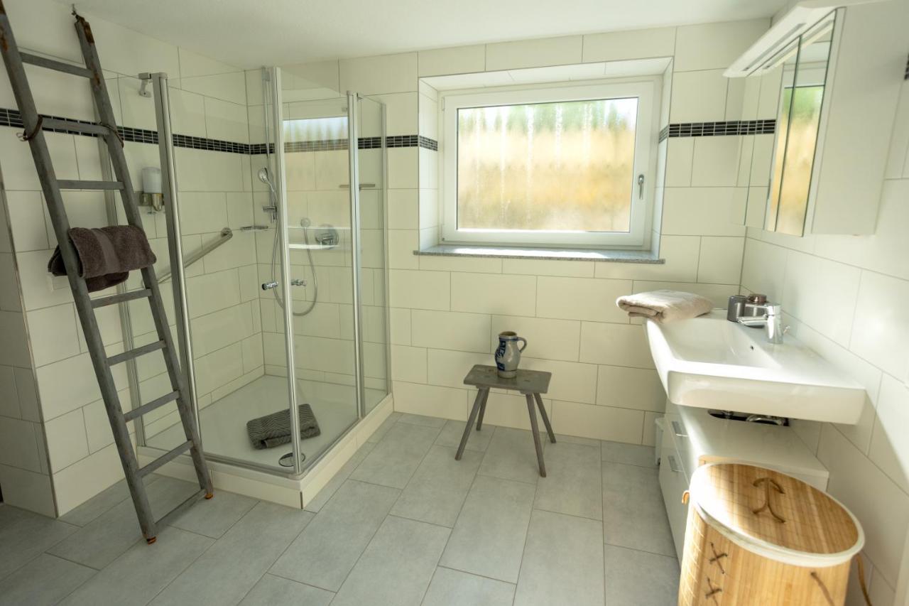 Ferienwohnung Burgblick Im Neuffener Tal Mit Sauna Und Wallbox Frickenhausen  Kültér fotó